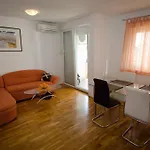 Apartment And Misic Trogir