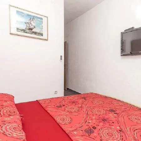 Appartement And Misic