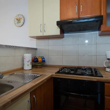 Appartement And Misic
